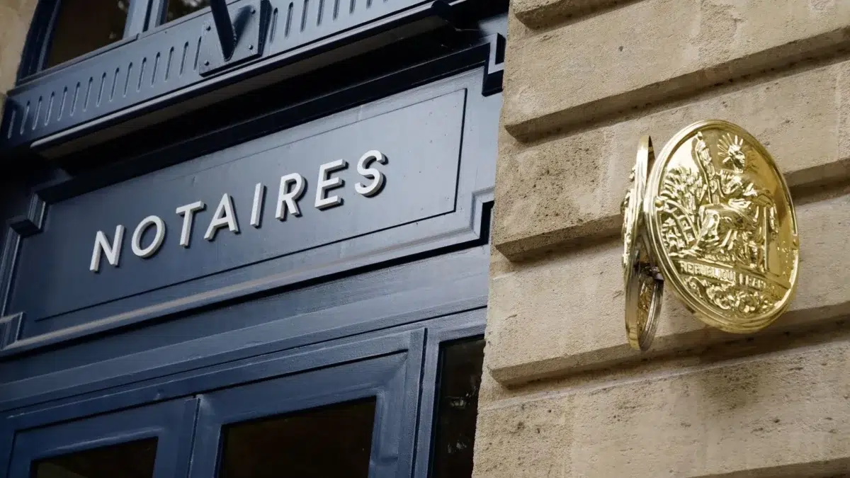 notaire